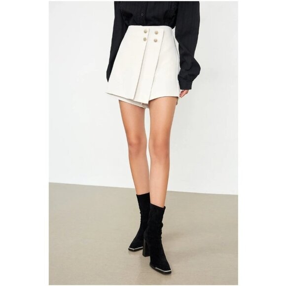 NWT J.ING Brystol Beige Asymmetrical Skort - Picture 5 of 5